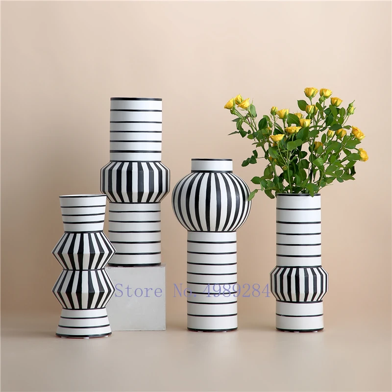 

Ceramic Vase Black and White Stripes Geometry Abstract Flower Arrangement Hydroponics Flower Vase Modern Home Decoration Vases