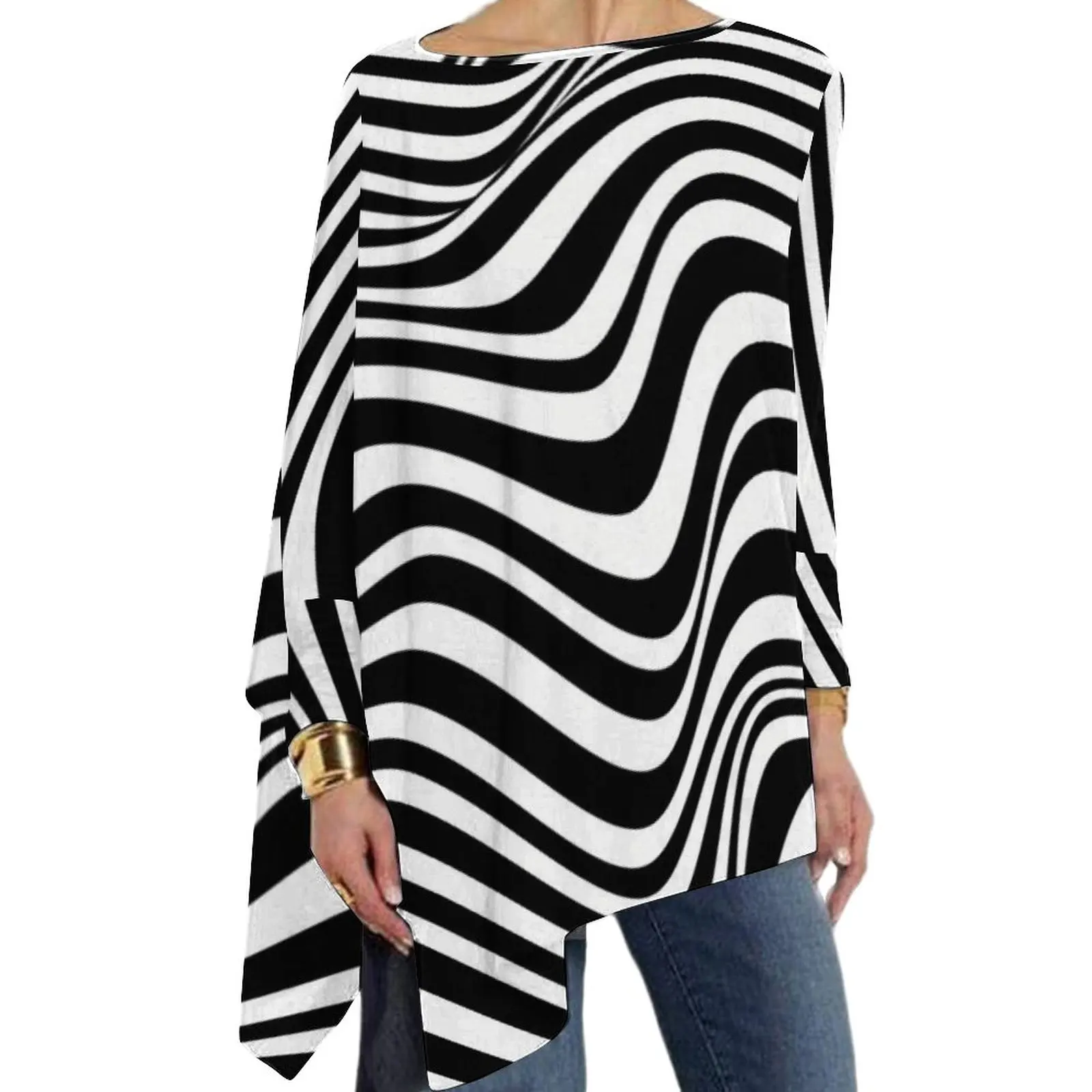 

Abstract Stripped Design T Shirt Black And White Stripes Long-Sleeve T Shirts Korean Fashion Big Size Tees Female Print Tops