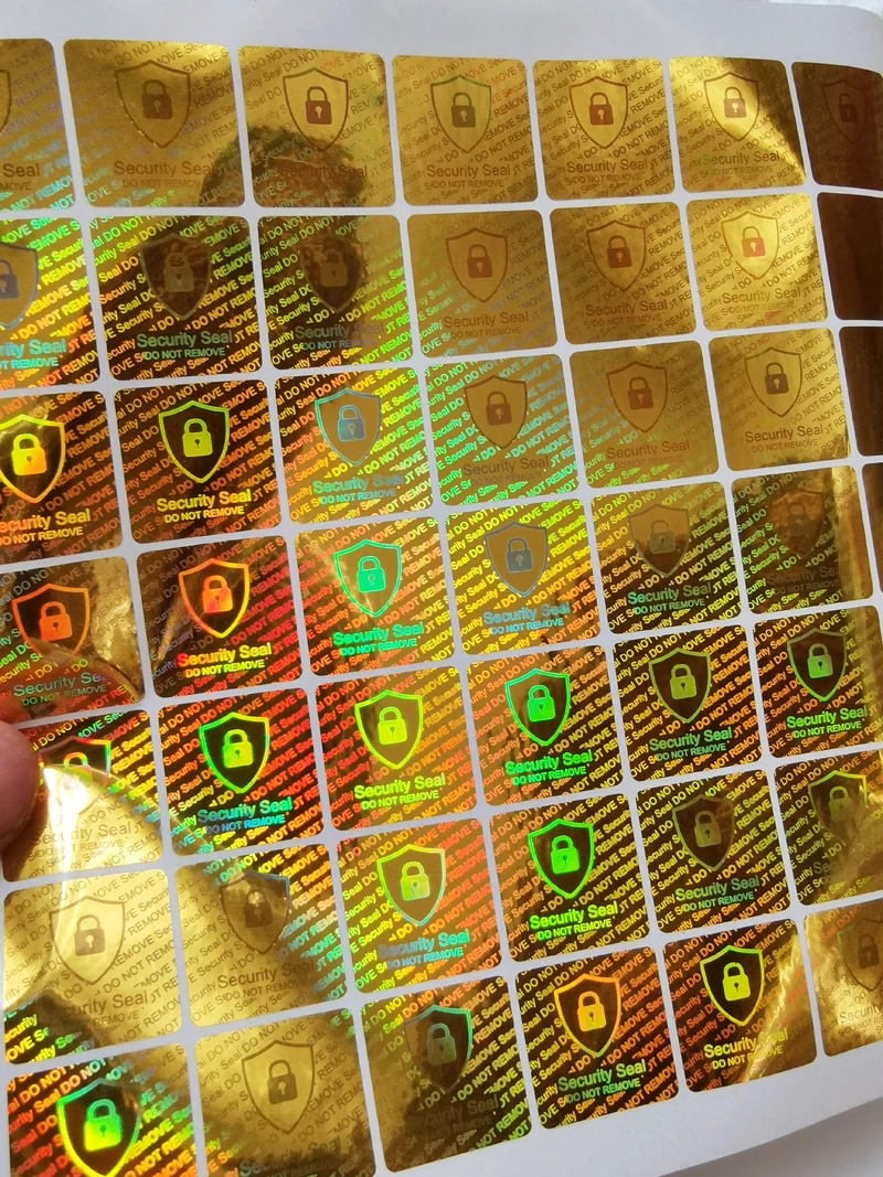 Рисунок 5 - голографические наклейки