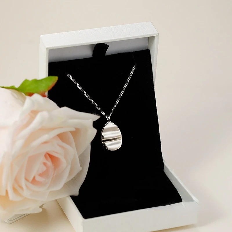 Draweye Water Drop Necklaces for Women Simple Korean Fashion Sweet Retro Jewelry Elegant Minimalism Pendant Necklace New