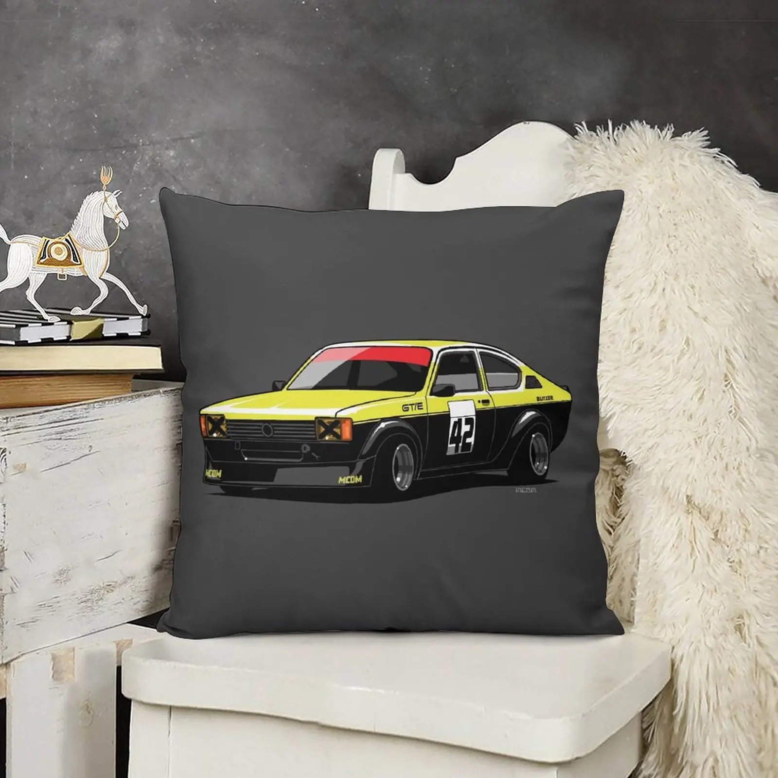 Blitz Kadett C Sporting Coupe GS/E Черно-желтая декоративная подушка Наволочка Рождественские