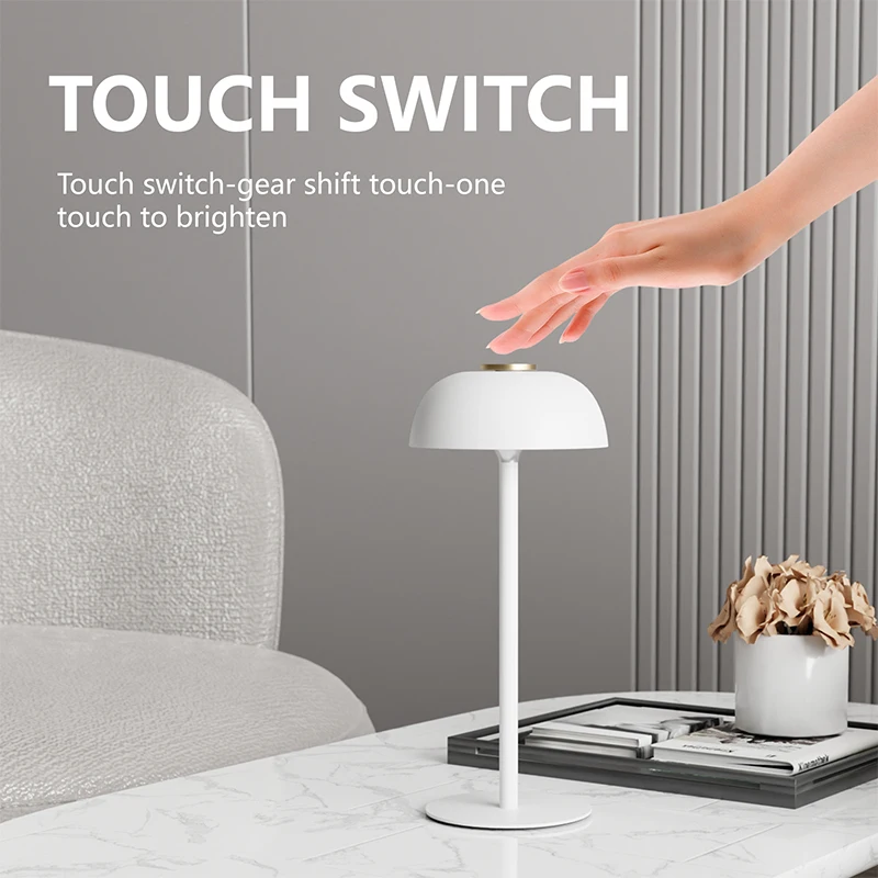 USB rechargeable table lamp
