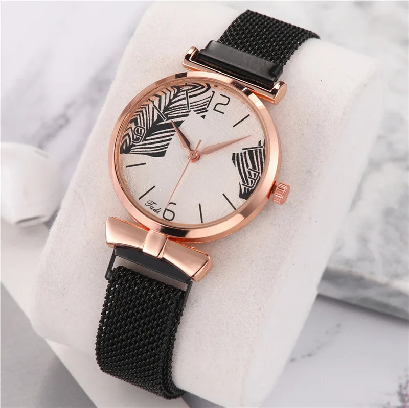 

2020 luxury ladies watch mesh alloy casual bracelet quartz watch watch ladies watch clock reloj mujer relogio feminino
