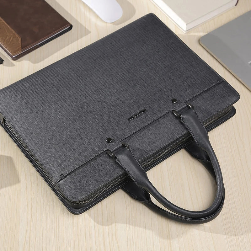 Модная мужская сумка