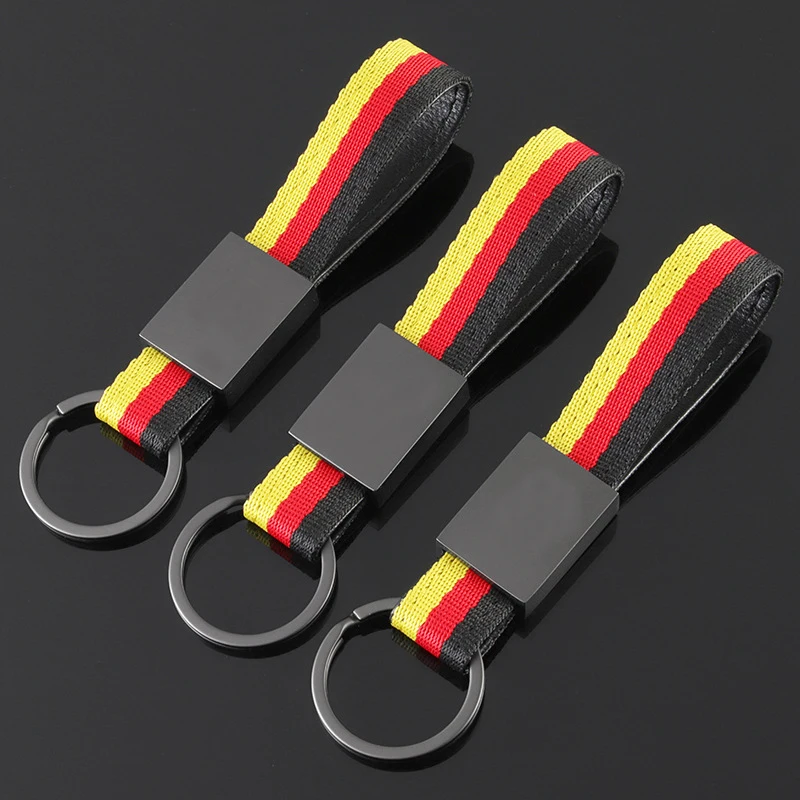 

Luxury Leather Men Keychain Black Clasp Creative DIY Keyring Holder Car Key Chain For women webbing Jewelry Gift accessories