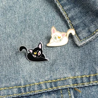 new fashion cartoon all match yin and yang cat alloy brooch cute cat dripping oil pin clothes accessory badge