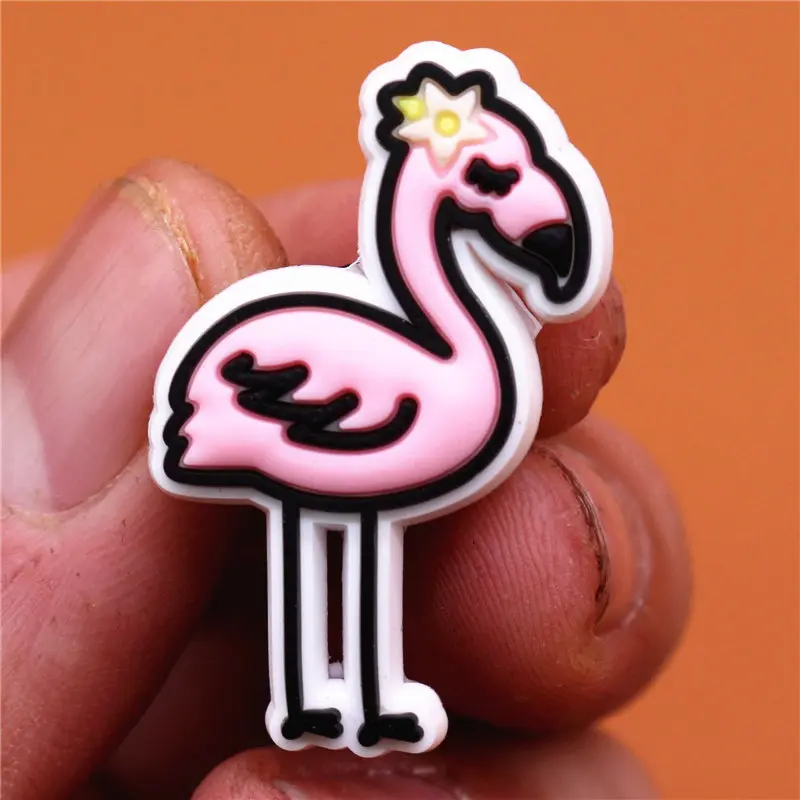 Free shipping 1pcs Cartoon Animals Shoe Charms PVC Croc Decorations Flamingo Unicorn JIBZ Charm Buckle for Kids Party Xmas Gifts