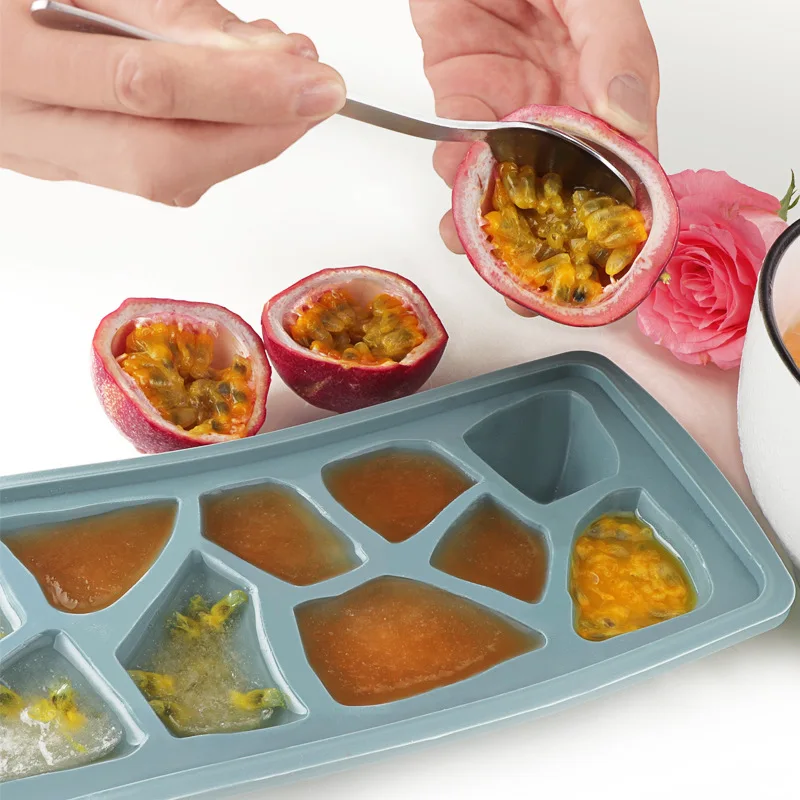 

10 Cells Silicone Ice Tray Irregular Shape Creative DIY Ice Box Ice Cube Mold Cake Chocolate Ice Cream Mold Kitchen Gadget