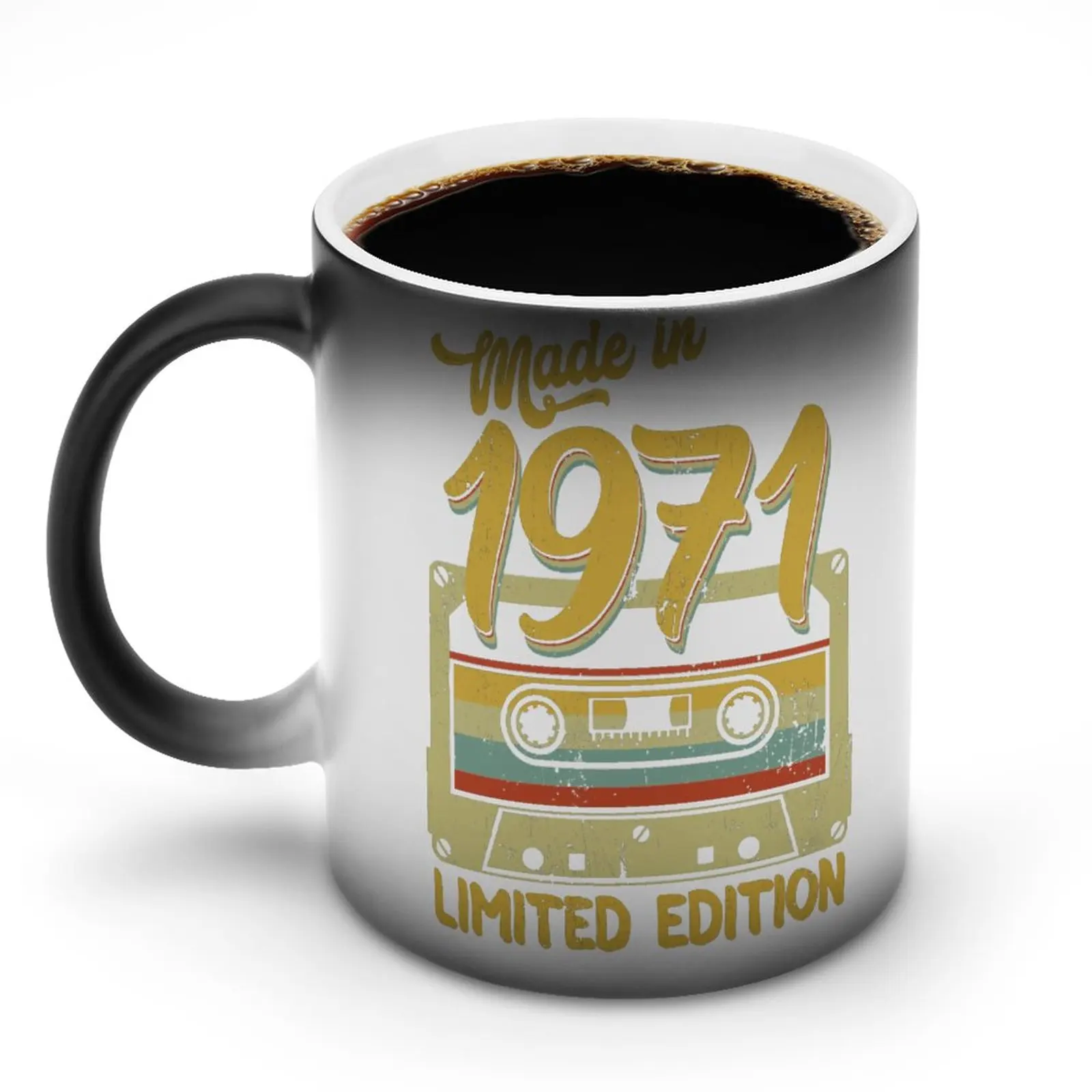 

Кружка на день рождения, сделанная в 1971 году, ограниченная серия, это означает современную керамическую кружку, кружка эспрессо, которая мен...