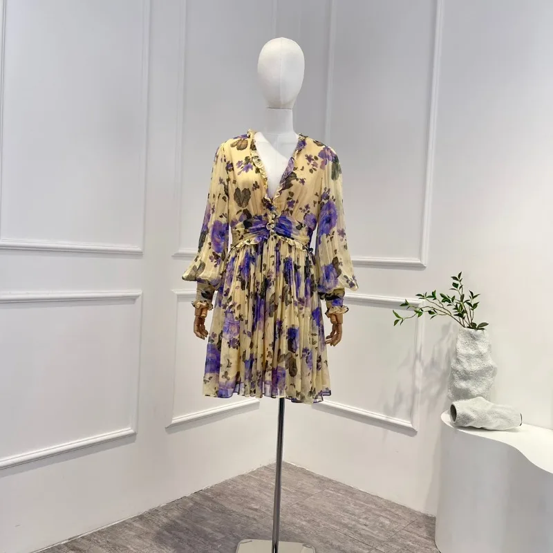 

Мини-платье с цветочным принтом, V-образным вырезом и рукавами-фонариками