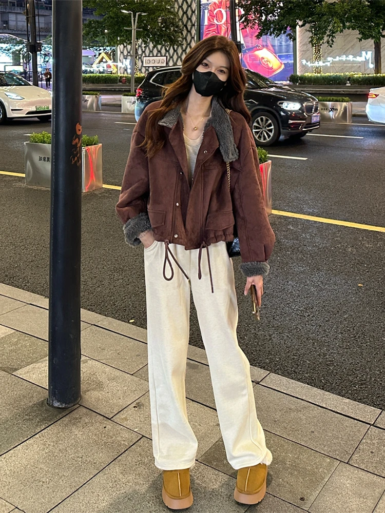 Маленькая короткая верхняя одежда из овечьей шерсти женская зимняя новая теплая