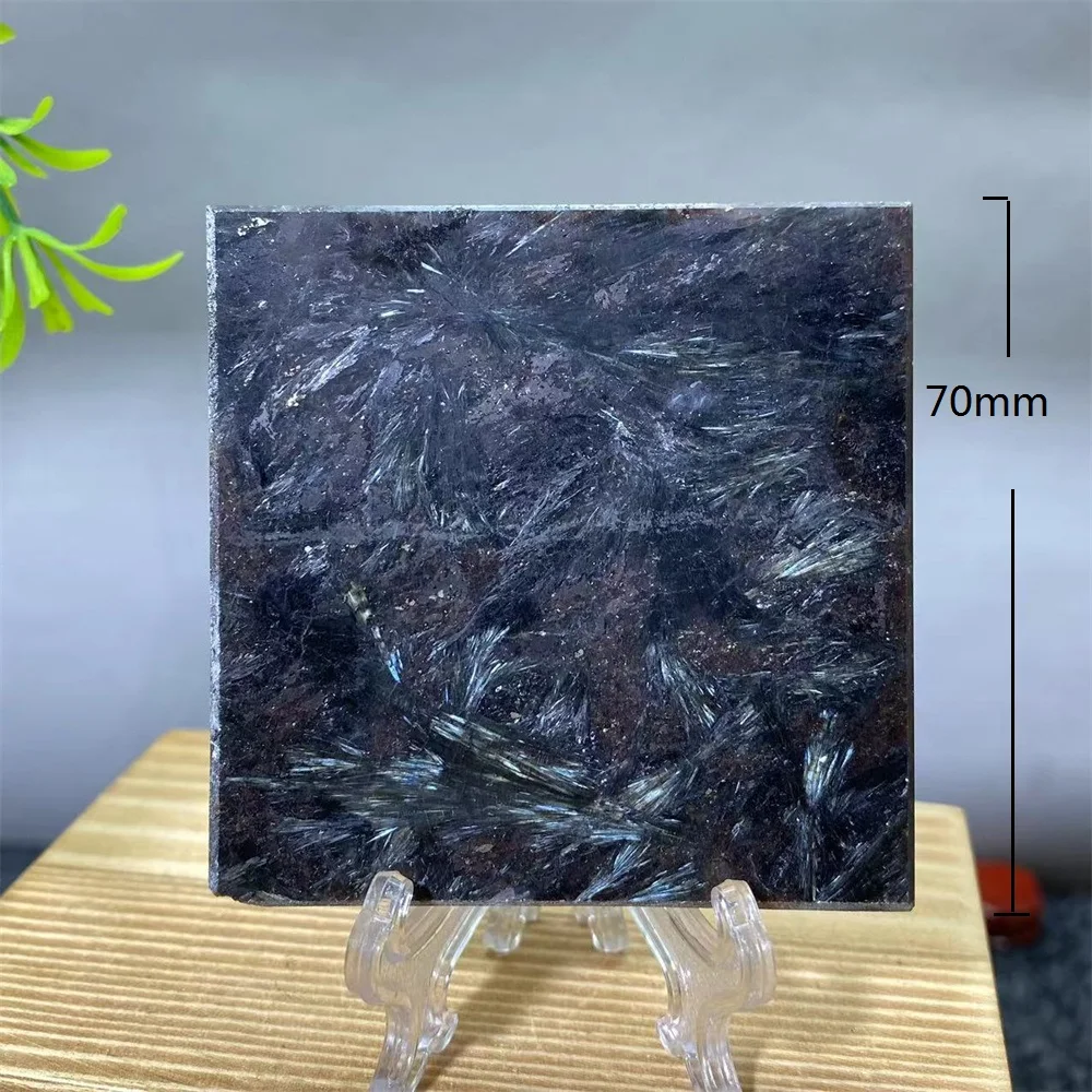 

Кристалл Астрофилит Фейерверк Гранат