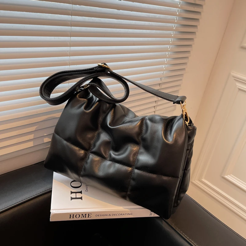 

Luxury Ladies Plaid Pattern Design Quilted Leather Sling Shoulder Bags Large Square Women Clutch Handbags and Purse