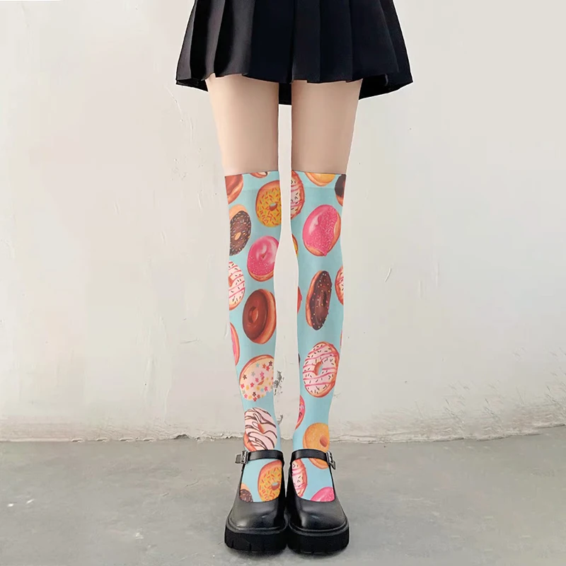

Цветные женские милые кавайные 3D чулки, женские носки, высокие длинные радужные чулки до бедра для девочек, разноцветные чулки до колена с п...