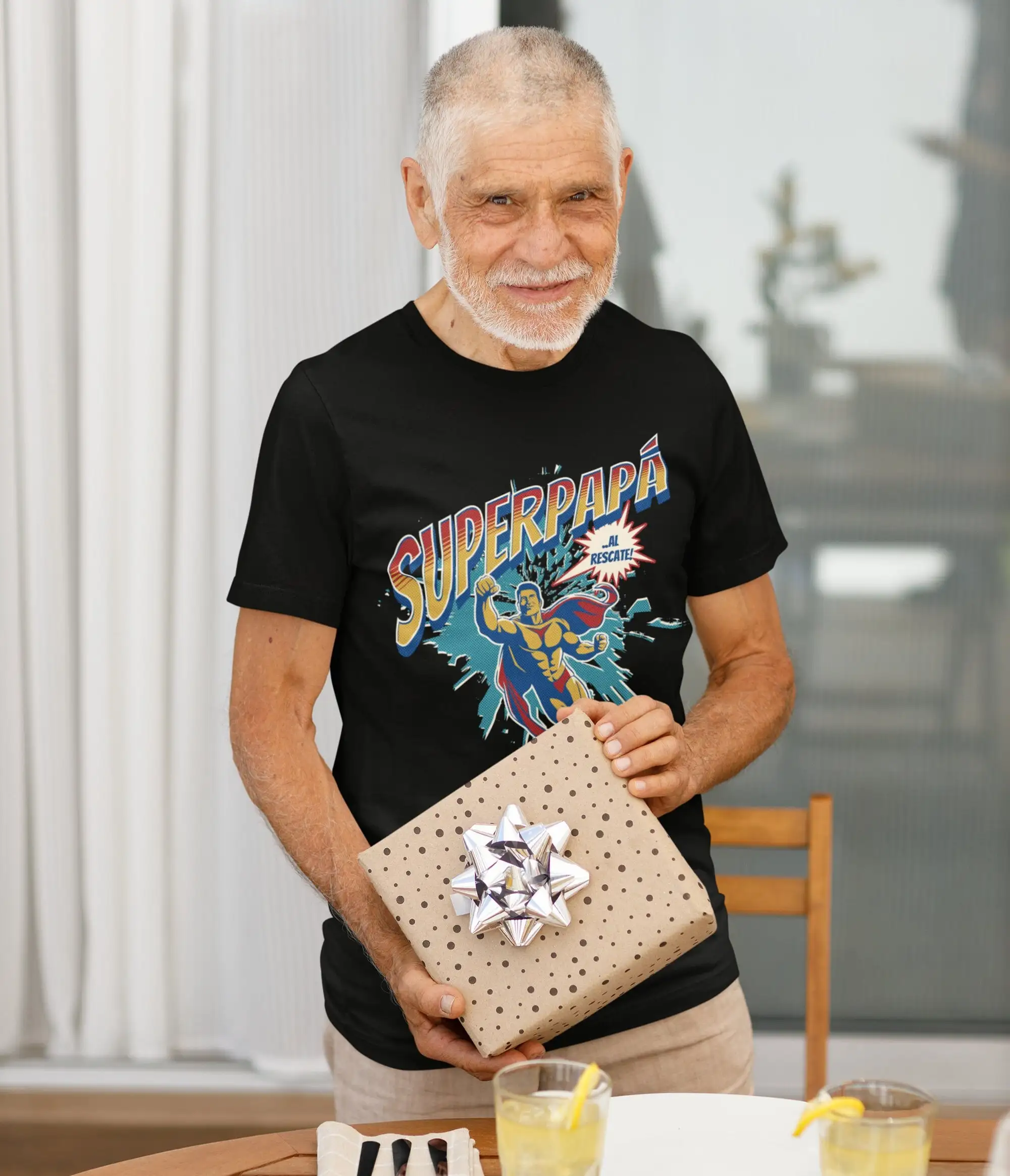 Футболка с надписью Super papá