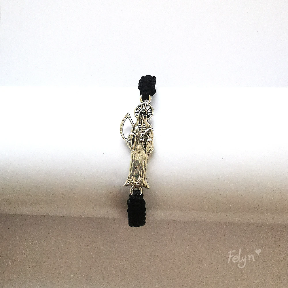 Браслет Санта-Муэрте с черной нитью серп мрачный жнец регулируемые украшения для