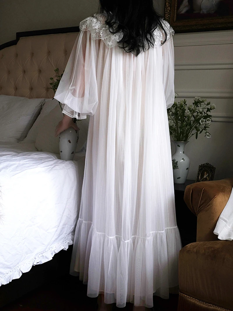 Women Spring Autumn Romantic Long Night Dress Tulle Nighty Lace Peignoir Victorian Vintage Nightgowns Sleepwear Bridesmaid Robes