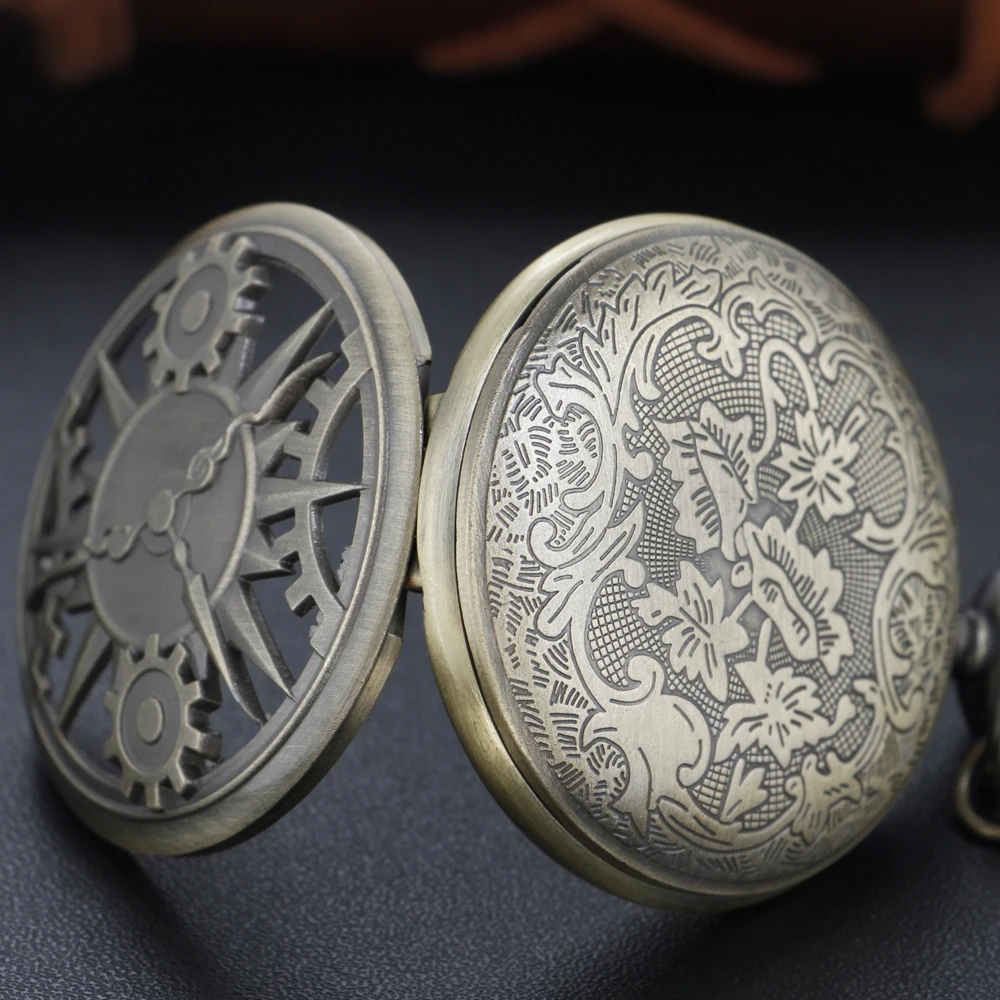 Рисунок 6 - Кварцевые карманные часы с полым механизмом и указкой