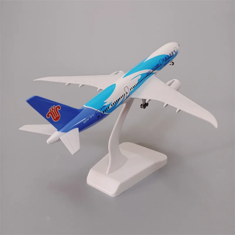 

Модель самолета China South Airlines B787, 19 см, модель самолета из металлического сплава с литыми колесами, Боинг 787