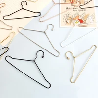 10pcs metal mini hangers dress clothes hanging dollhouse furniture decorate for 16 doll miniature gold color hanger 4065100mm