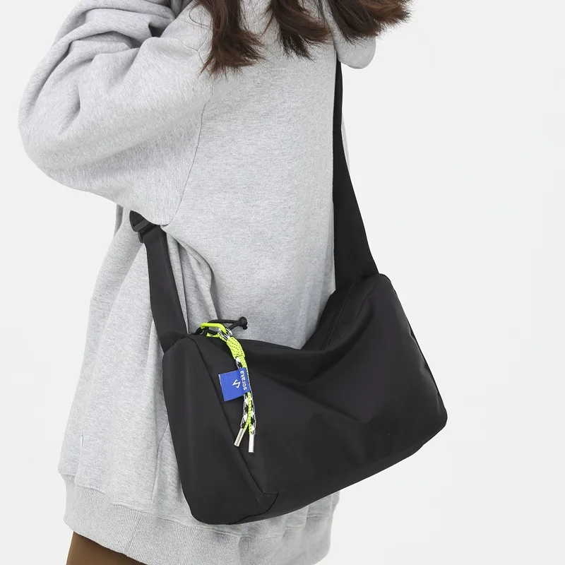 

Сумка-тоут женская нейлоновая, повседневная вместительная дизайнерская модная сумочка на плечо для покупок и путешествий, для торгового Ма...