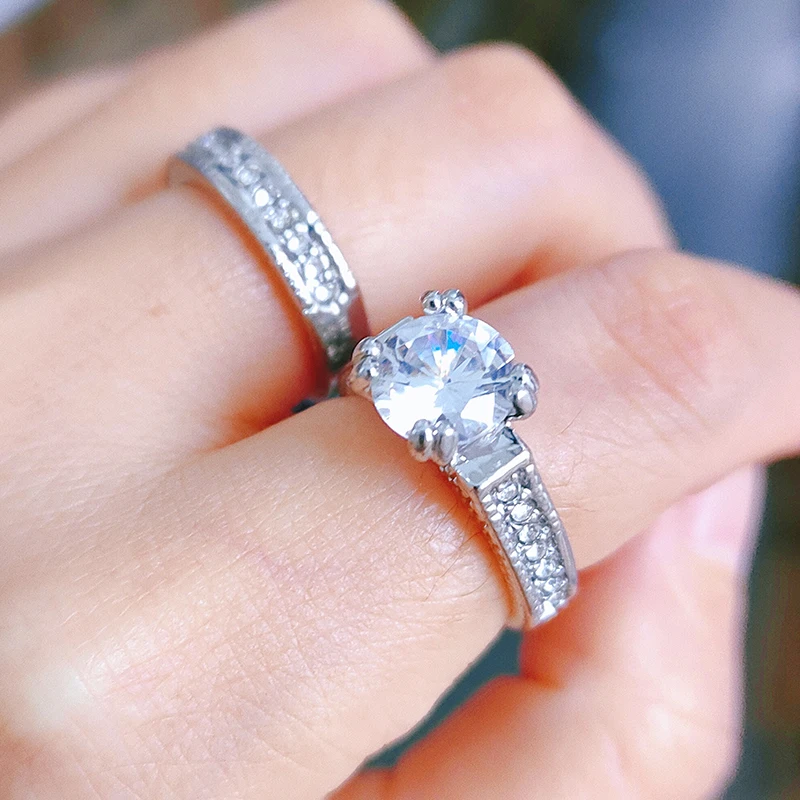 

Carofeez Fashion Rhinestones Zircon Wedding Rings for Women Jewelry Accessories Valentine's Day gifts Cute Women Rings Set