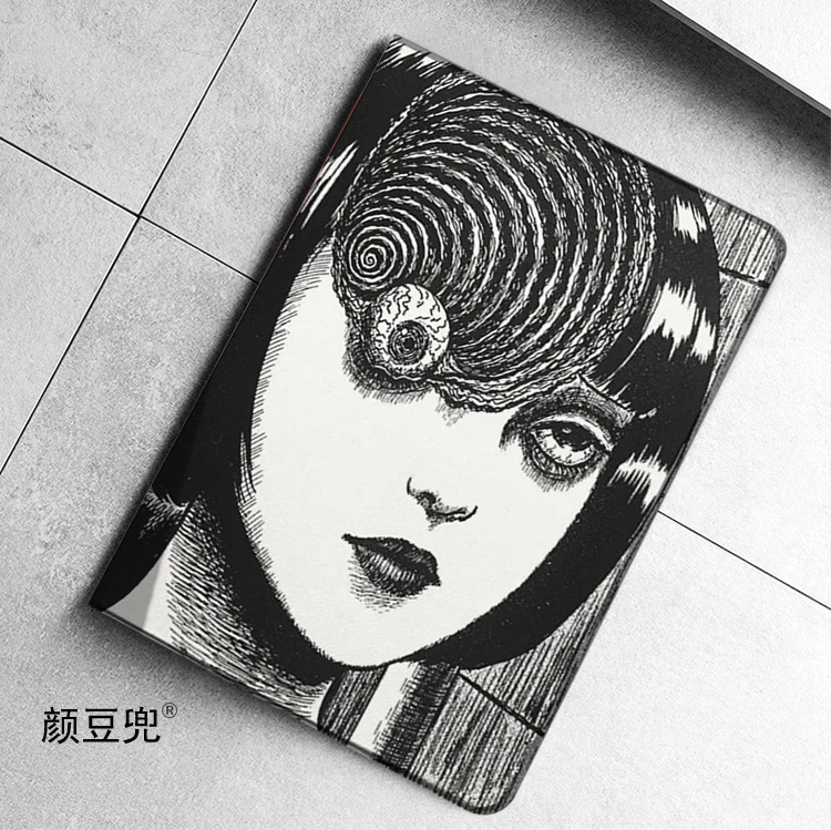 Фото Чехол Junji Ito Fujiang Anime для Samsung Galaxy Tab S10 FE Plus, S9 FE PLUS, S7, S8 Plus, S6 с тройной подставкой №5