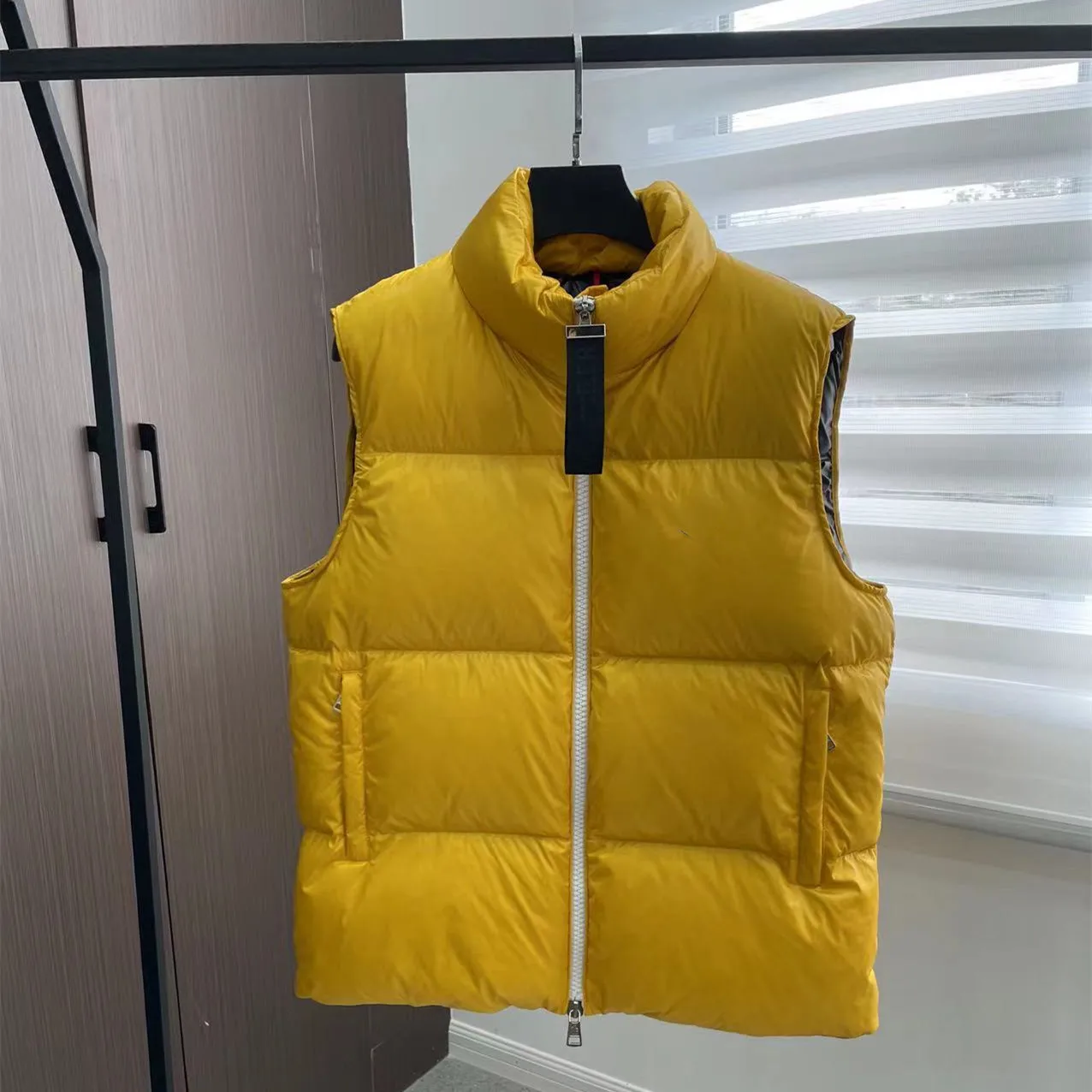 

2022 The New men's autumn and winter down vest original material craft stand collar leisure warmth 1:1 make couple's vest