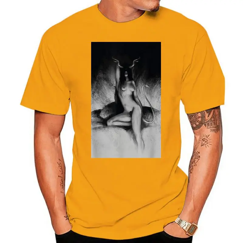 

Оккультная Готическая женская футболка с темным рисунком дьявола в эстетике ведьмастера