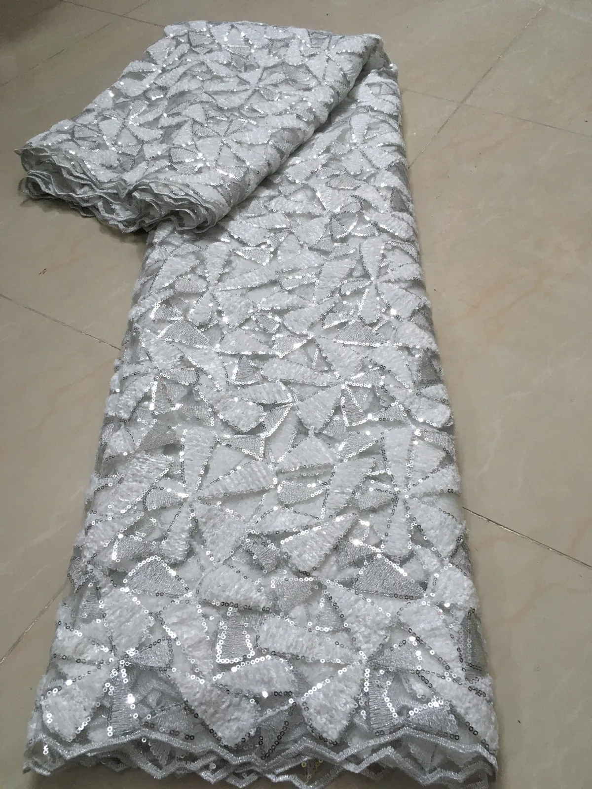 Белая французская кружевная ткань с пайетками для вечеринок 2022 года, нигерийский тюль нового материала KYX2206.