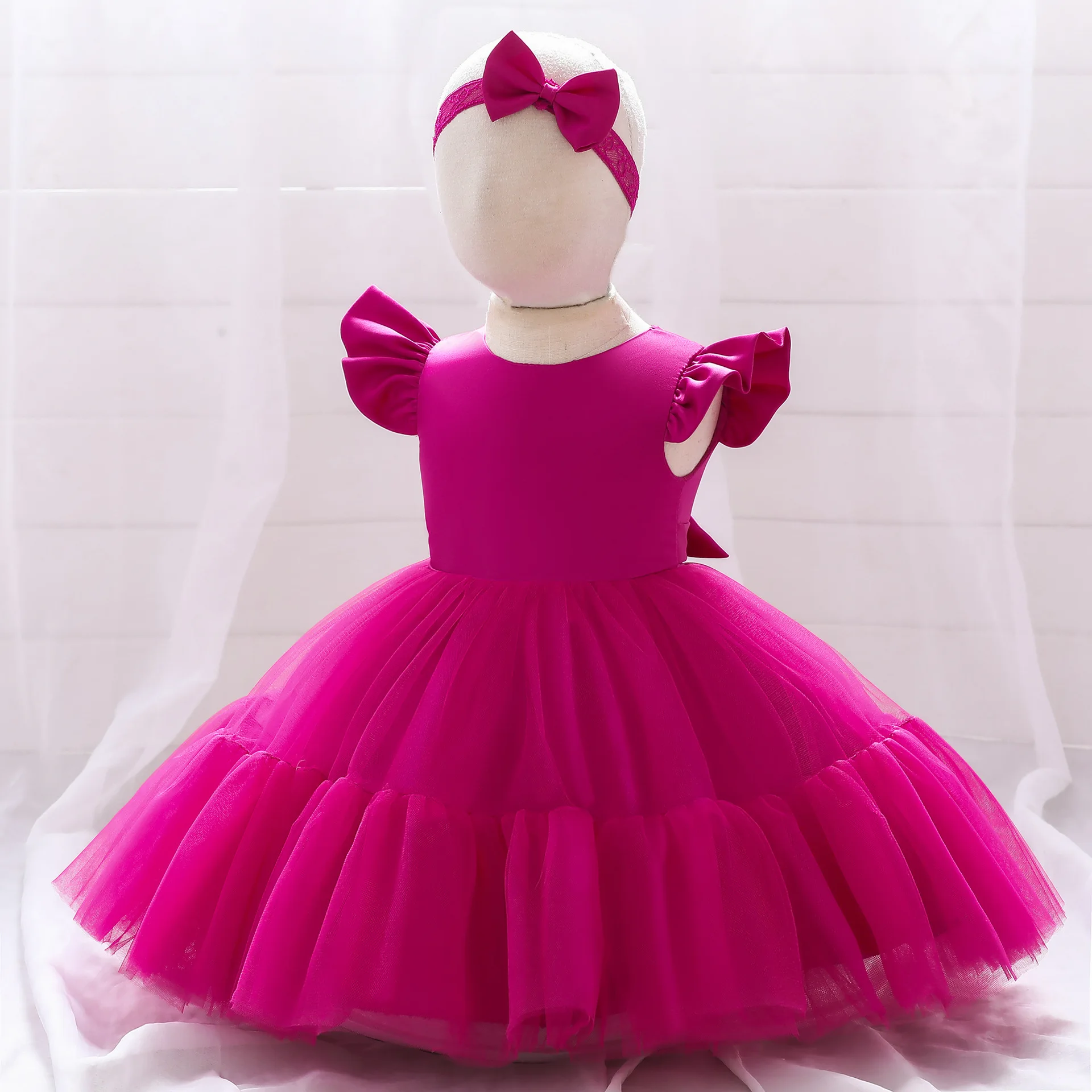 

Flying Sleeve Tutu Princess Dress for Girl Birthday Full Moon Christening Costume Toddler Elegant Wedding Dresses Baby Clothes