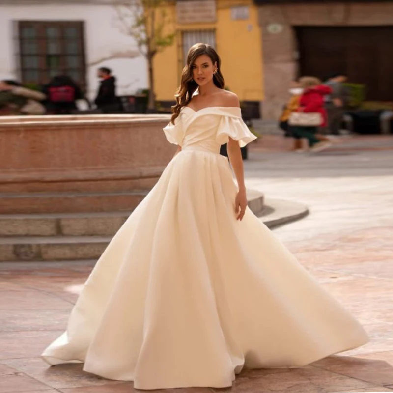 

Satin Wedding Dress Off Shoulder Ruffled Sleeves Sweep Train Pleat Princess Bridal Gown Party Robe De Mariee