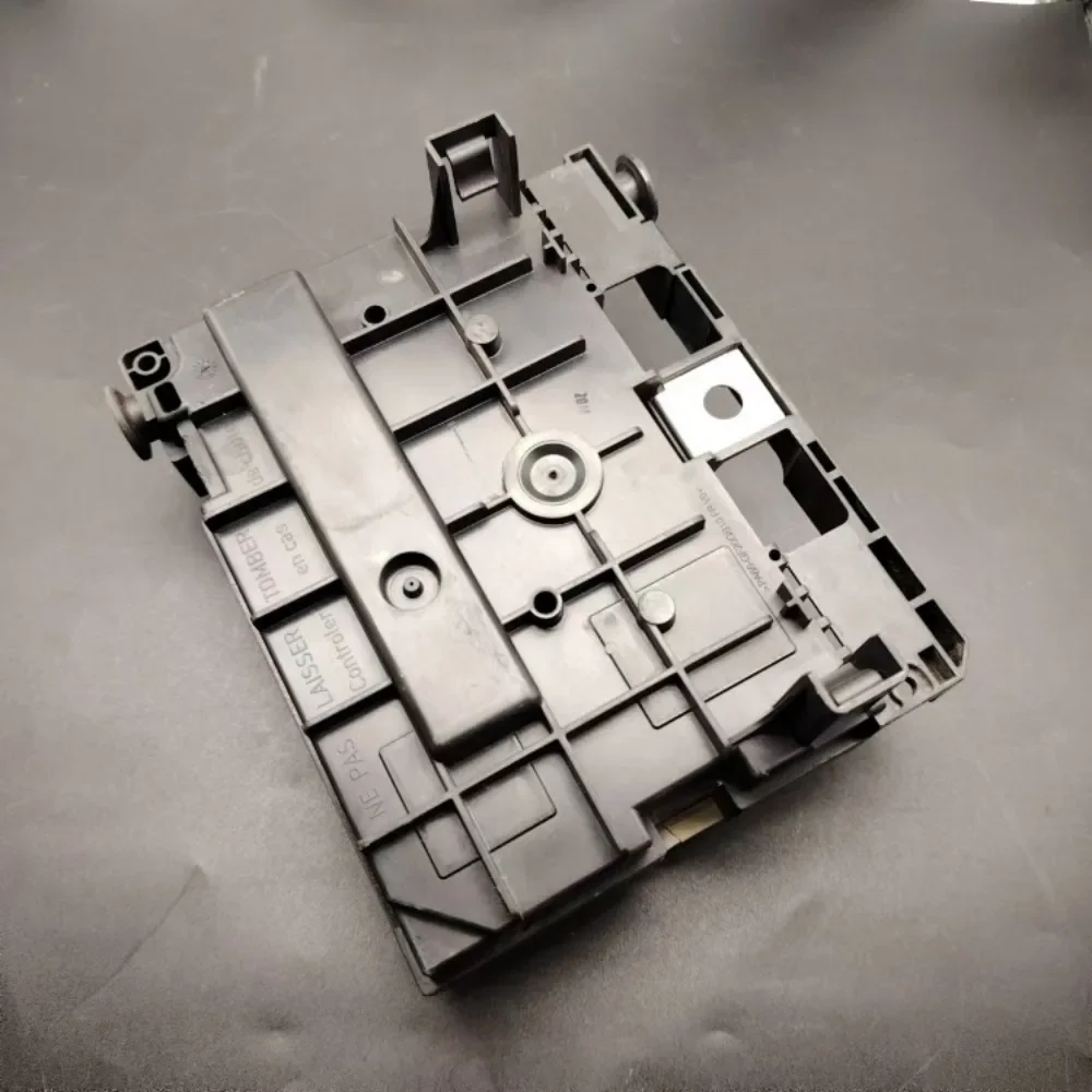 9664055780 9664826080 Блок управления блоком предохранителей 6500FH в сборе BSM-L11 для Peugeot 307