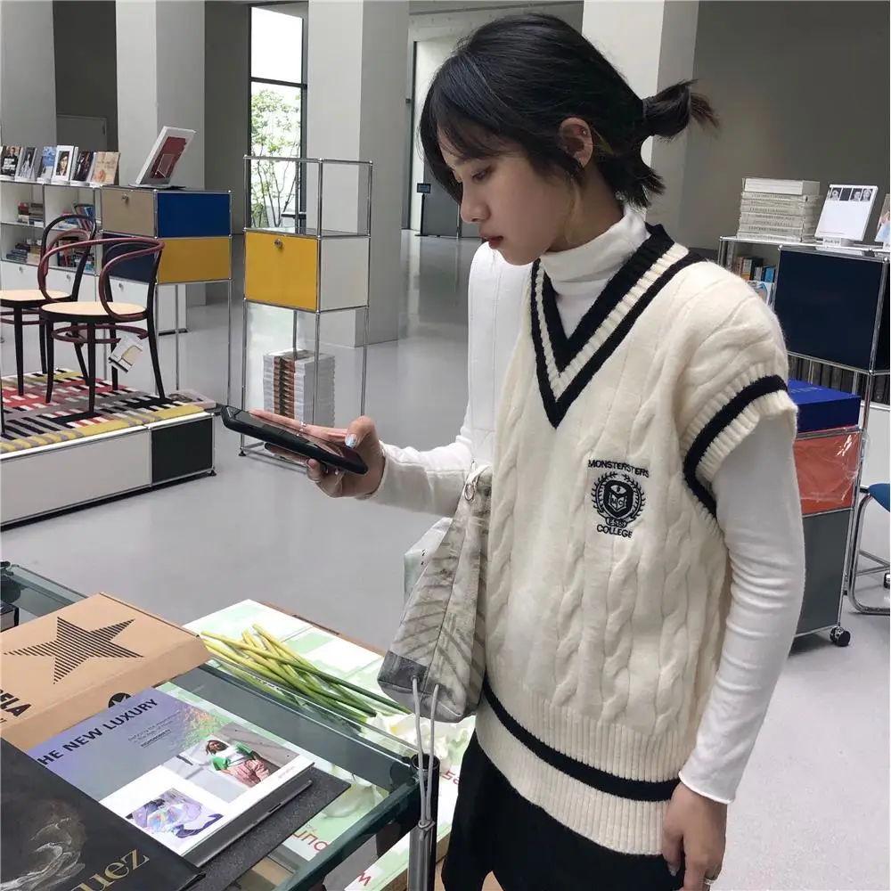 Осенне-зимний Шикарный ретро-свитер без рукавов с V-образным вырезом и вышивкой