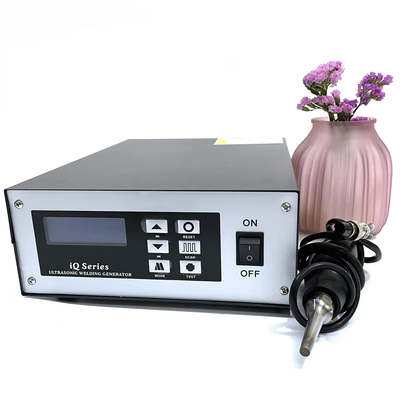 

35Khz Portable High Frequency Absorbing Cotton 800W Ultrasonic Spot Welder For Welding Telephones