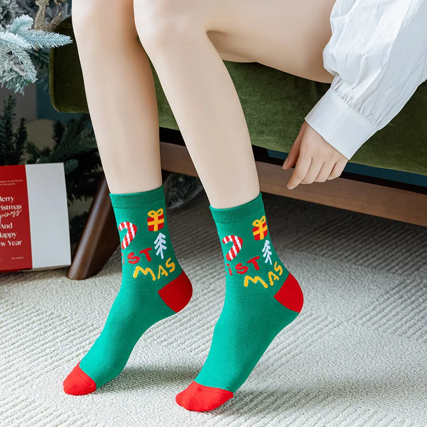 

4 Pairs Christmas Socks for Women Fall Midtube Socks Cute Cartoon Cotton Socks
