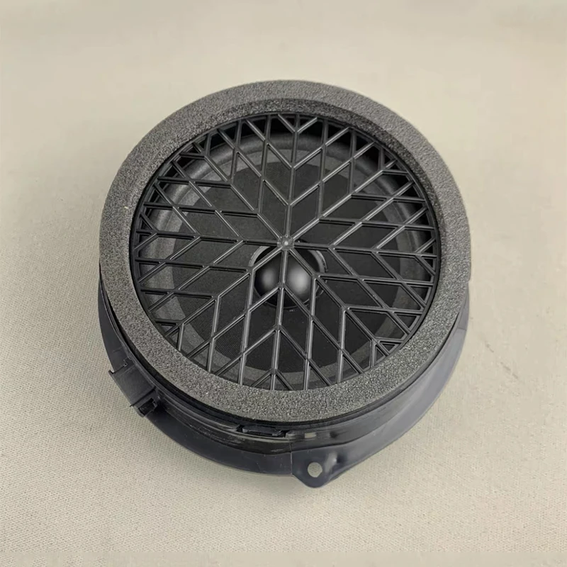 

Auto Rear Door Sound Speaker Horn for Audi A4 B8 A5 2008 2009 2010 2011 2012 2013 2014 2015 2016 8K0035411