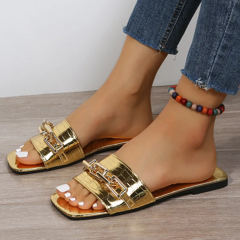 

Cross Border Large Size 2023 Summer Outwear Foreign Trade One Word Slippers Metal Buckle Open Toe Flat Bottom Sandals