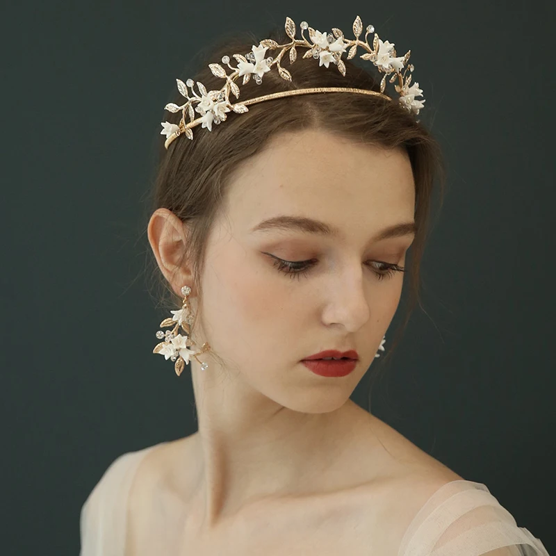 

Ceramic flower Wedding Hair Crown Tiara Gold Color Leaf Bridal Hairband Hand wired Women Party Prom Hair Accessories