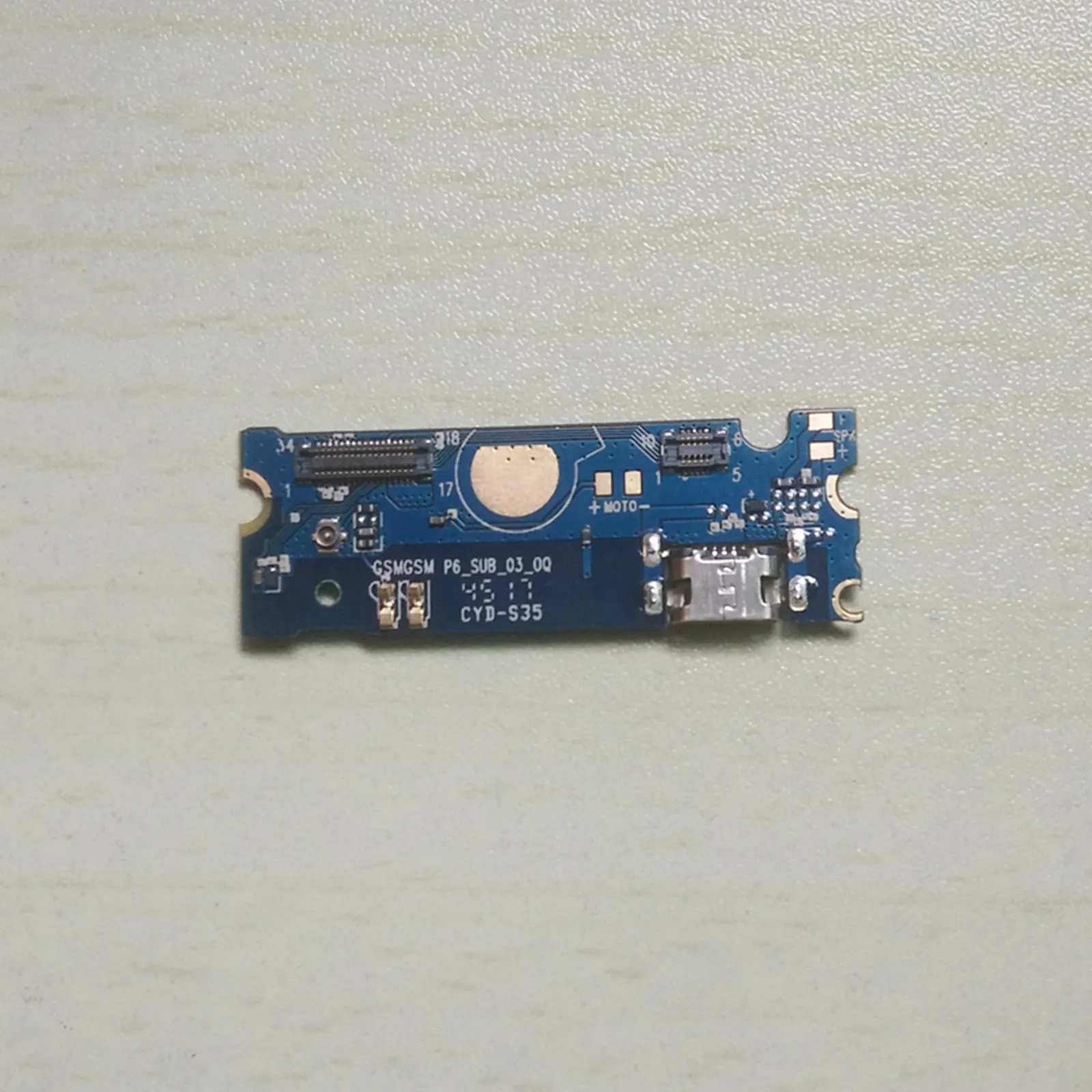 

Original Oukitel K3 Small Board Tail Socket K3 Mobile Phone Charging Interface Tail Panel Mobile Phone Parts