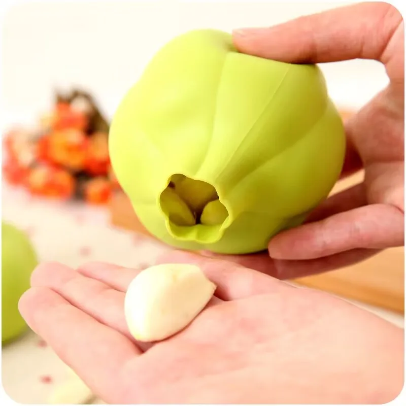 

Silicone Garlic Peeler Edible Silica Manual Garlic Peeling Bag Rub and Peel Quickly Kitchen Vegetables Tools Practical Gadgets