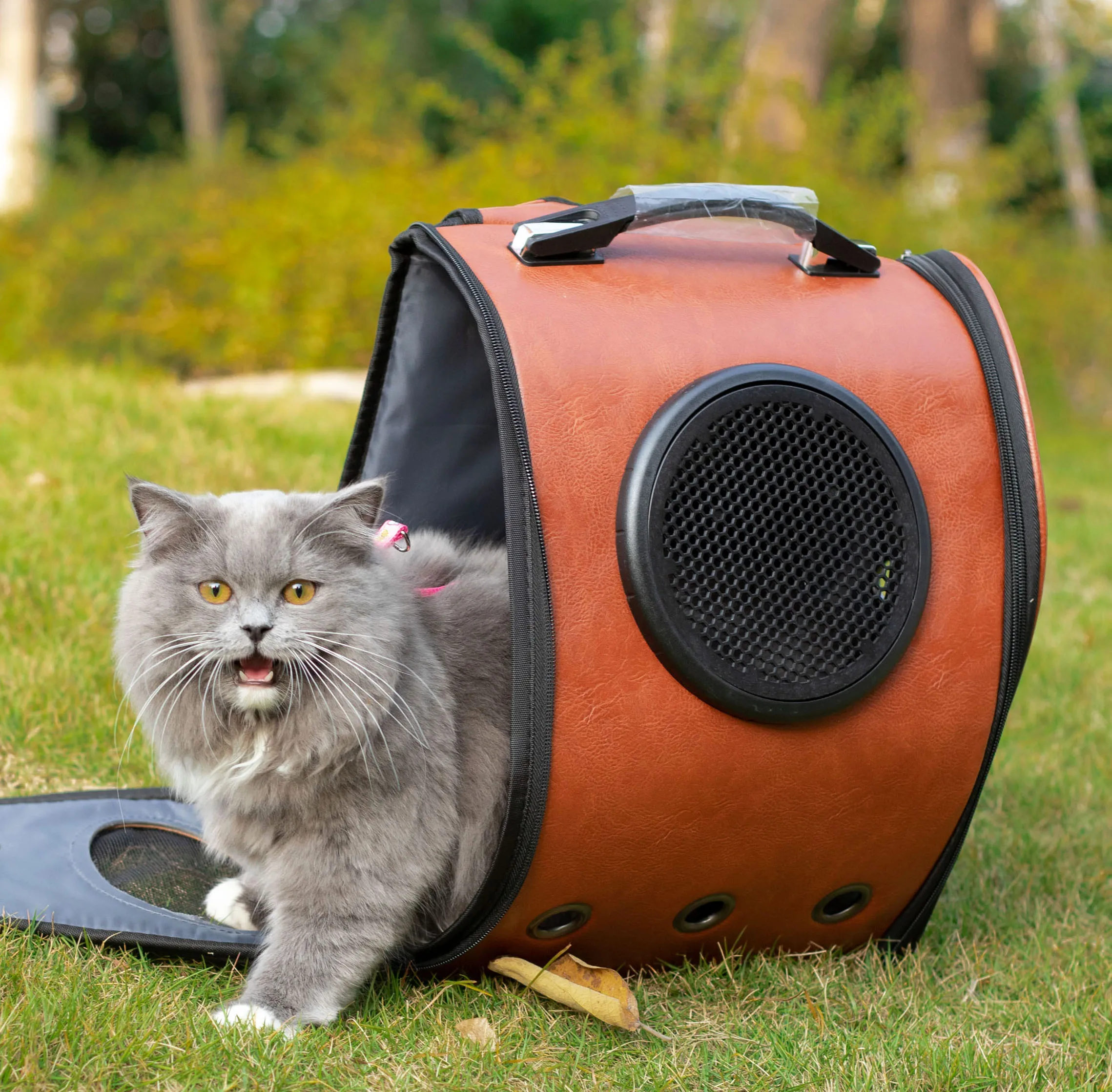 

Breathable Cat Bag Carrier For Cat Small Dogs Portable Cat Backpack PULeather Transport For Cats Space Capsule Cats Pet Products