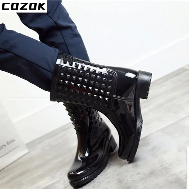

Fashion Rain Boots Men and Women Mid-tube Rain Boots Adult Couple Waterproof Overshoes Rubber Shoes Non-slip Chelsea Water Shoes