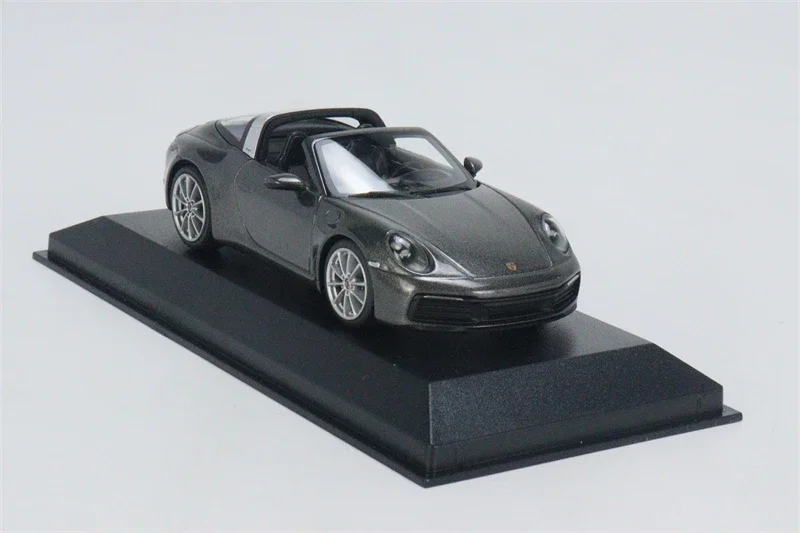 MINICHAMPS 1:43 911 (992) TARGA 2020 СЕРАЯ литая модель автомобиля