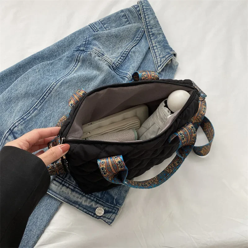 Женская сумка с широким ремнем на плечо хлопковая вместительная универсальная