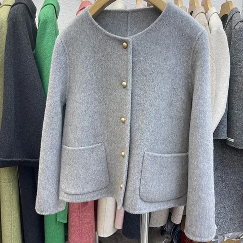 Женское короткое кашемировое пальто с круглым вырезом, модель WB5797S на зиму, 2023