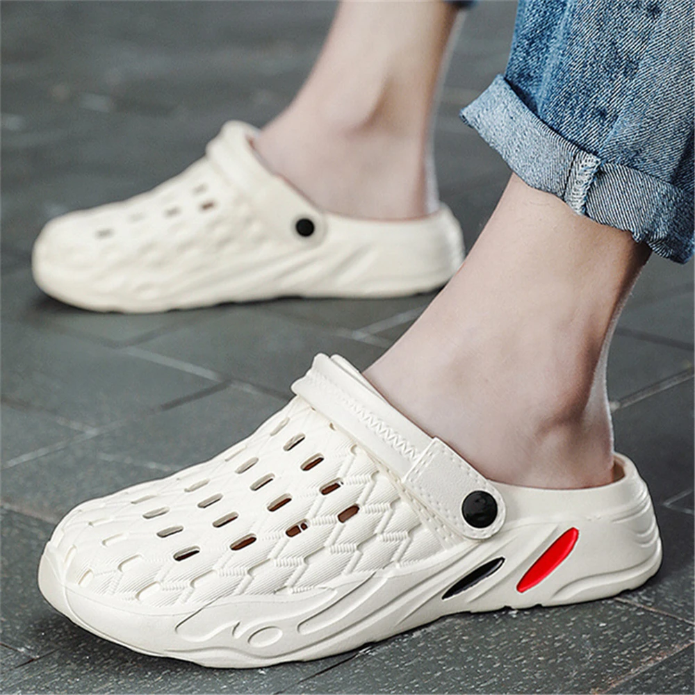 

2023 Summer Men Slippers Outdoor Clogs Thick Sole Beach Baotou Sandals Men EVA Non-slip Home Garden Hole Shoes Large Size