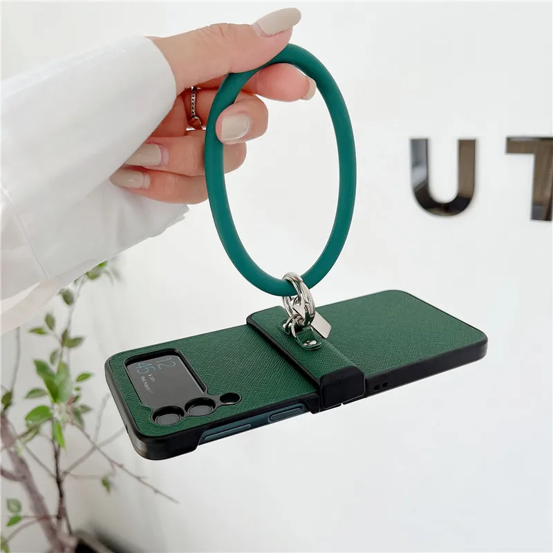 Macaron Plain Color Soft Silicone Shell Hand Ring Strap PU Leather Anti-fall Phone Case for Samsung Galaxy Z Flip 3 5G Z Flip 4
