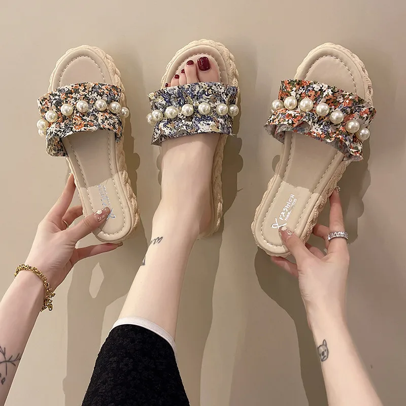 

String Bead Flat Shoes Female Ladies' Slippers Platform Low Luxury Slides Slipers Women Designer 2022 Beach Cotton Fabric PU