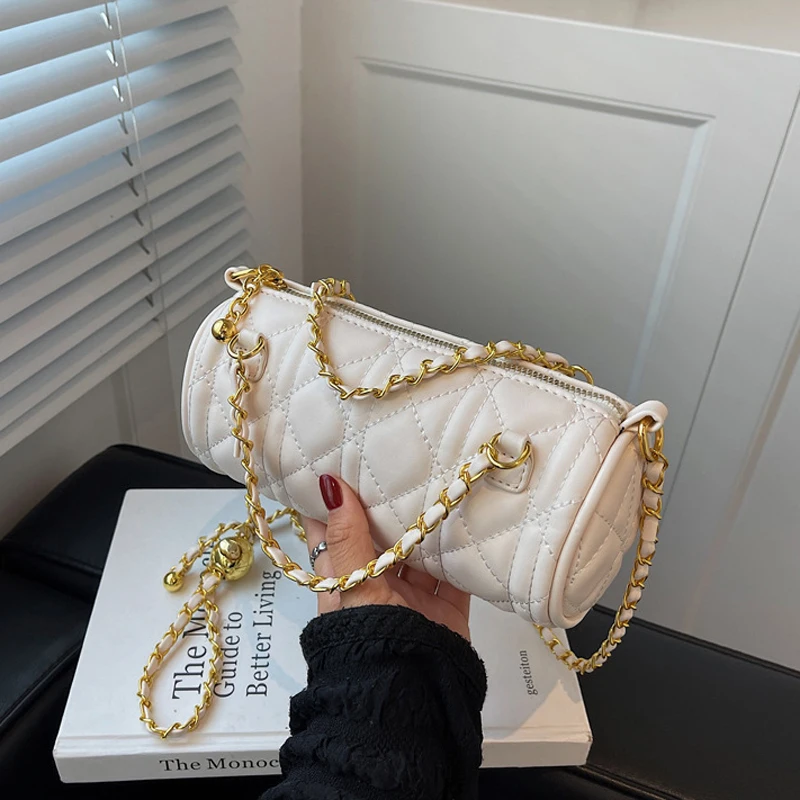 

Милые однотонные маленькие сумки на цепочке из искусственной кожи для женщин 2022 Новые простые женские сумки и кошельки